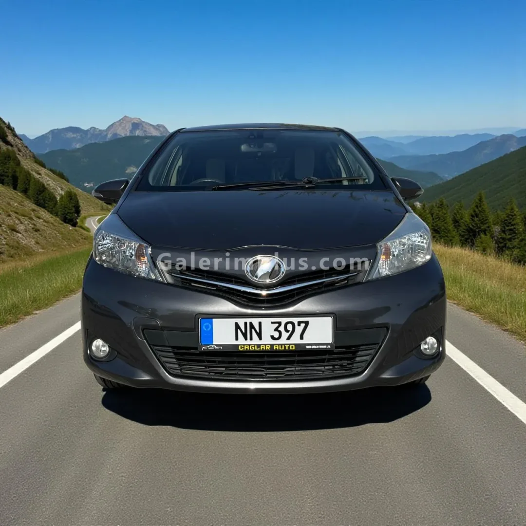 2013 Model Otomatik Toyota Vitz 1.3 16V Automatic Lefkoşa Satılık İkinci El | GalerimPlus - Thumbnail 3