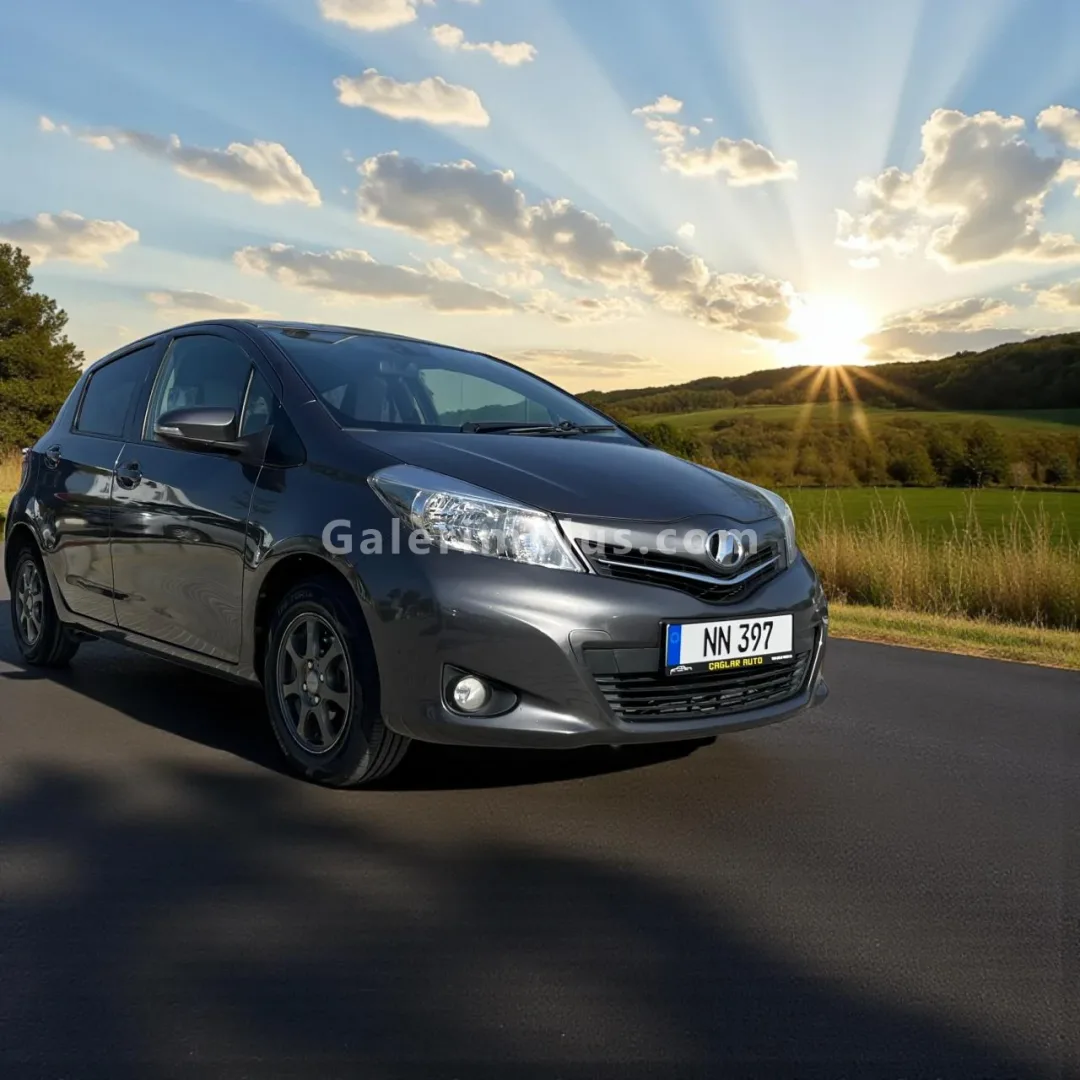 2013 Model Otomatik Toyota Vitz 1.3 16V Automatic Lefkoşa Satılık İkinci El | GalerimPlus - Thumbnail 4