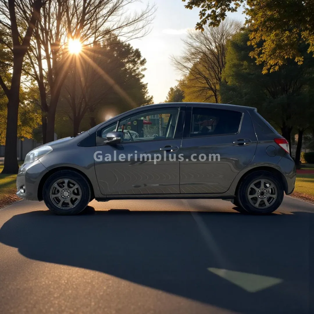 2013 Model Otomatik Toyota Vitz 1.3 16V Automatic Lefkoşa Satılık İkinci El | GalerimPlus - Thumbnail 5