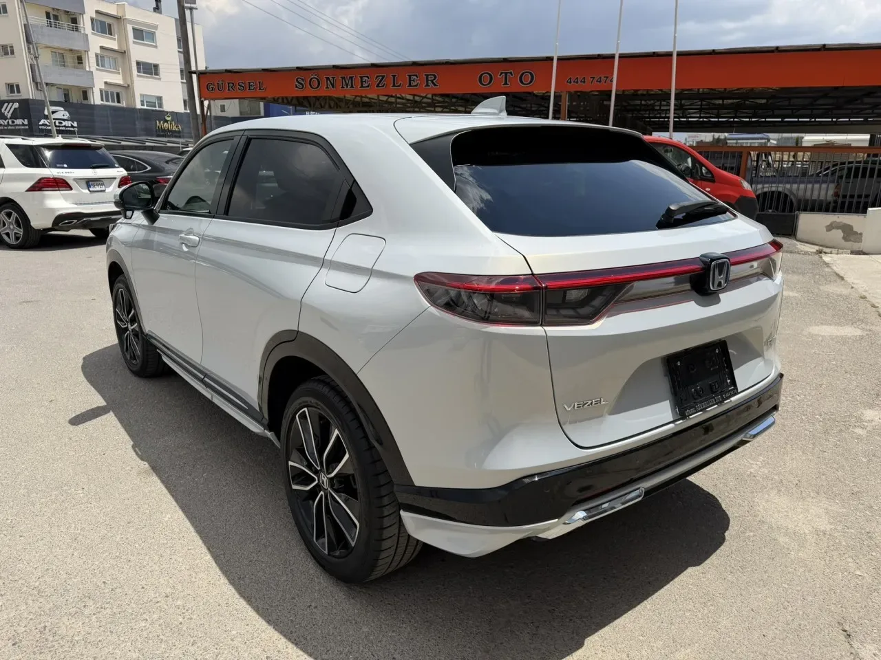 2022 Honda Vezel 1.5 i-VTEC Hybrid Automatic Lefkoşa Satılık İkinci El | GalerimPlus - Thumbnail 4