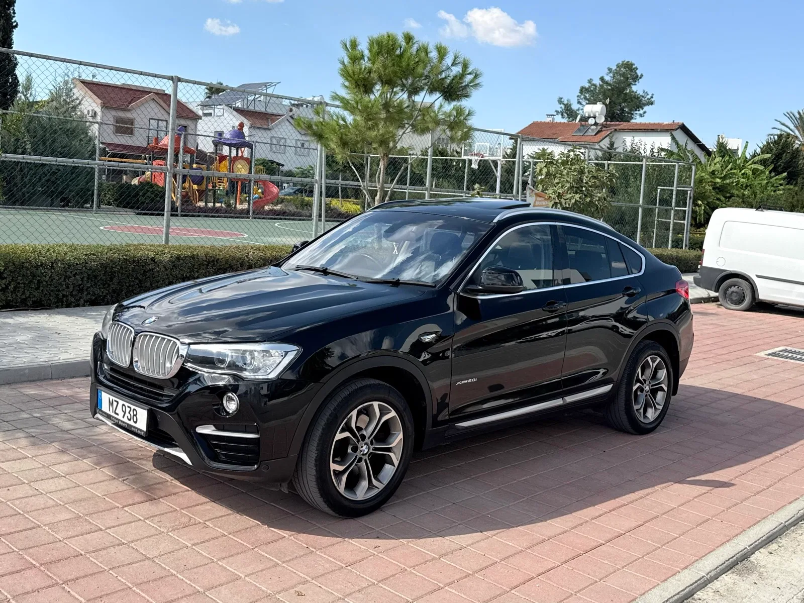 2014 BMW X4 2.0i xDrive BMW X4 xDrive20i Lefkoşa Satılık İkinci El | GalerimPlus - Fotoğraf 1