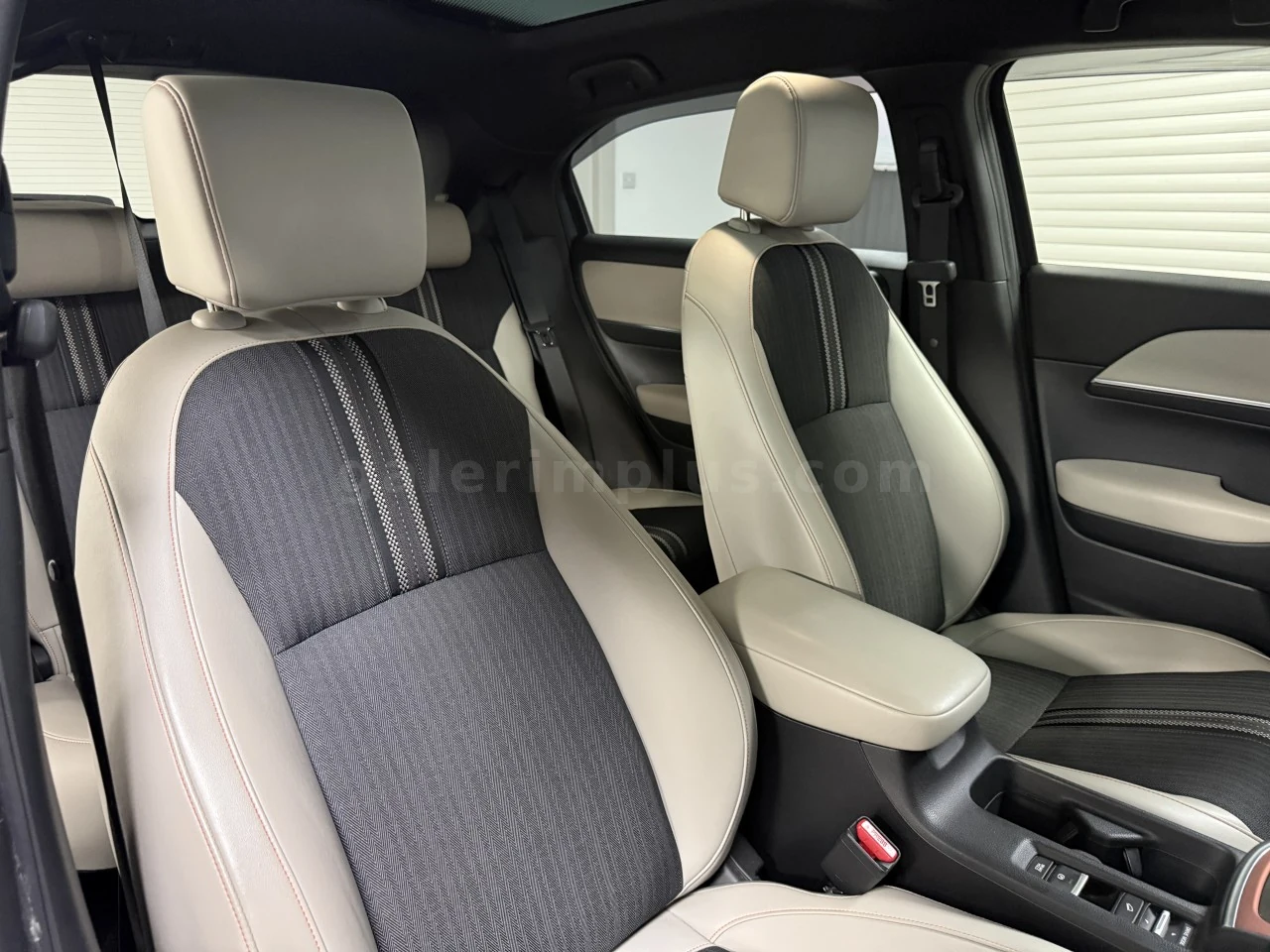 2023 Honda Vezel Lefkoşa Satılık İkinci El | GalerimPlus - Thumbnail 7