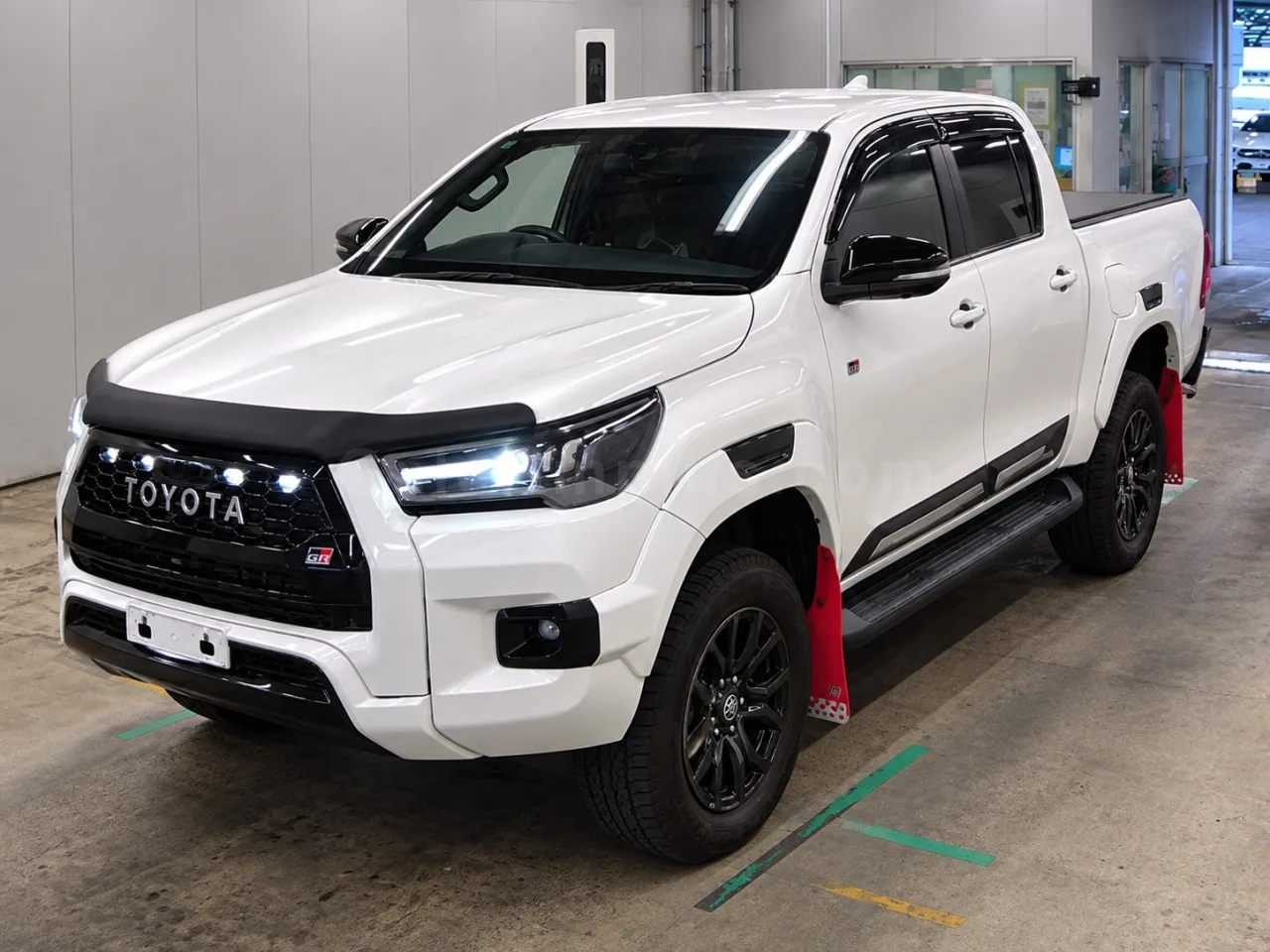 2023 Model Otomatik Toyota Hilux 2.4 D Gazimağusa Satılık İkinci El | GalerimPlus - Thumbnail 2