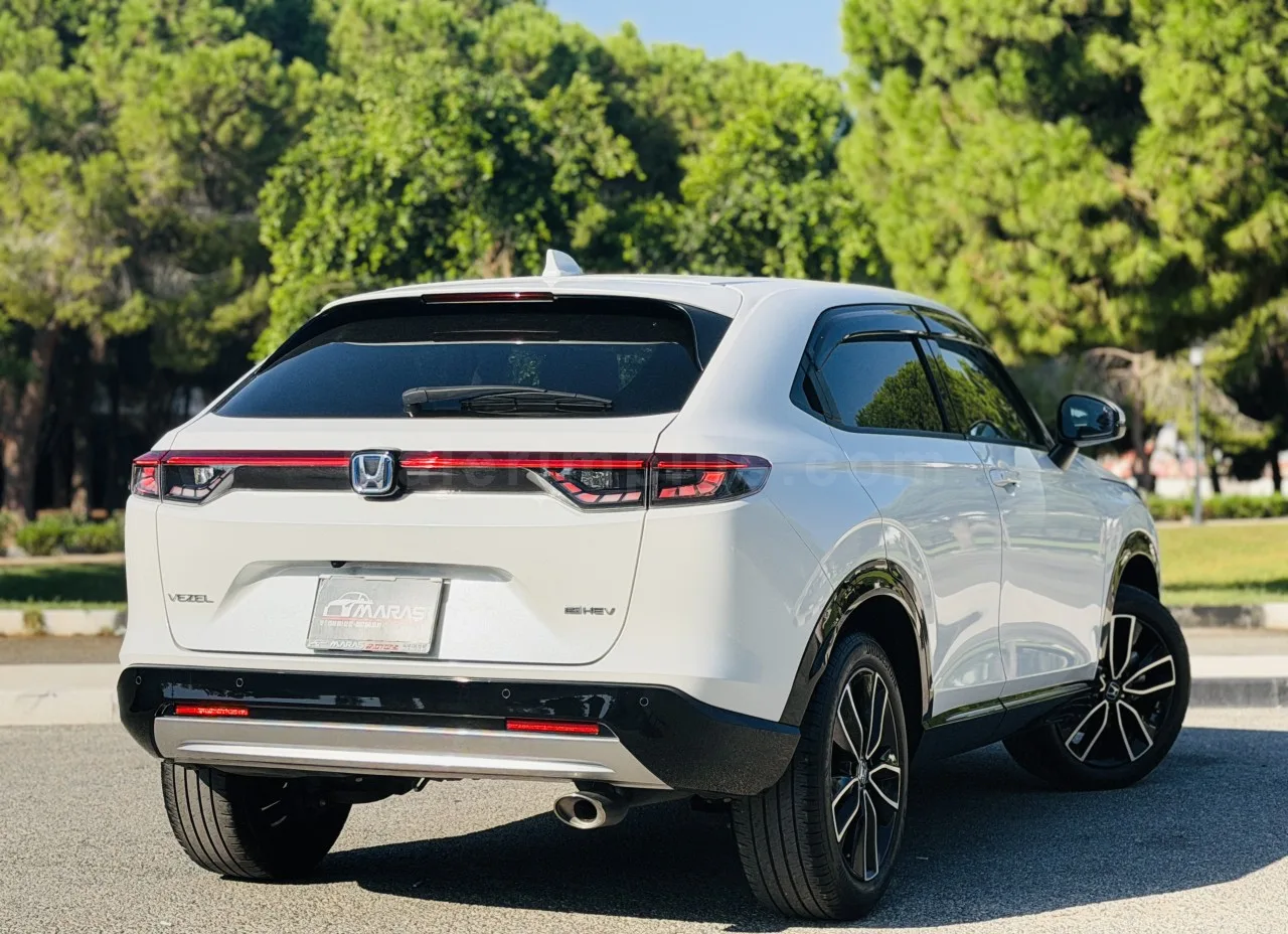 2024 Model Otomatik Honda Vezel 1.5 i-VTEC Hybrid Automatic Gazimağusa Satılık İkinci El | GalerimPlus - Thumbnail 3