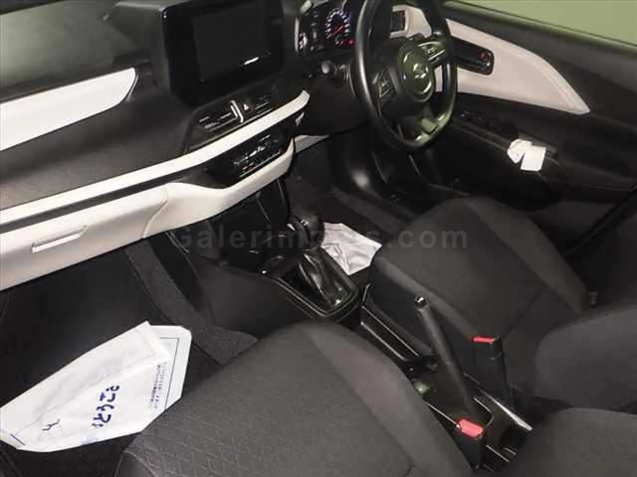2025 Model Otomatik Suzuki Swift 1.2 Gazimağusa Satılık İkinci El | GalerimPlus - Thumbnail 7
