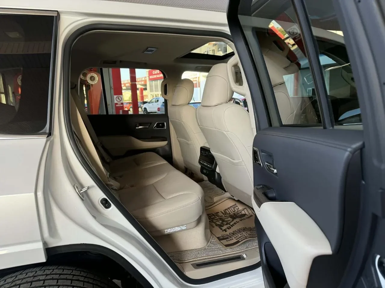 2025 Toyota Land Cruiser ZX 3.3 D Gazimağusa Satılık İkinci El | GalerimPlus - Thumbnail 7