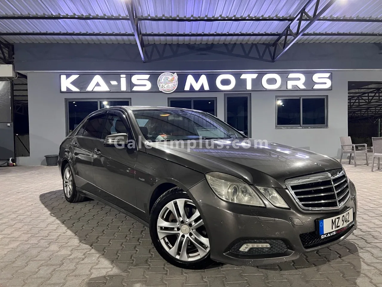 2009 Model Otomatik Mercedes-Benz E Serisi E 220 d Gazimağusa Satılık İkinci El | GalerimPlus - Fotoğraf 1
