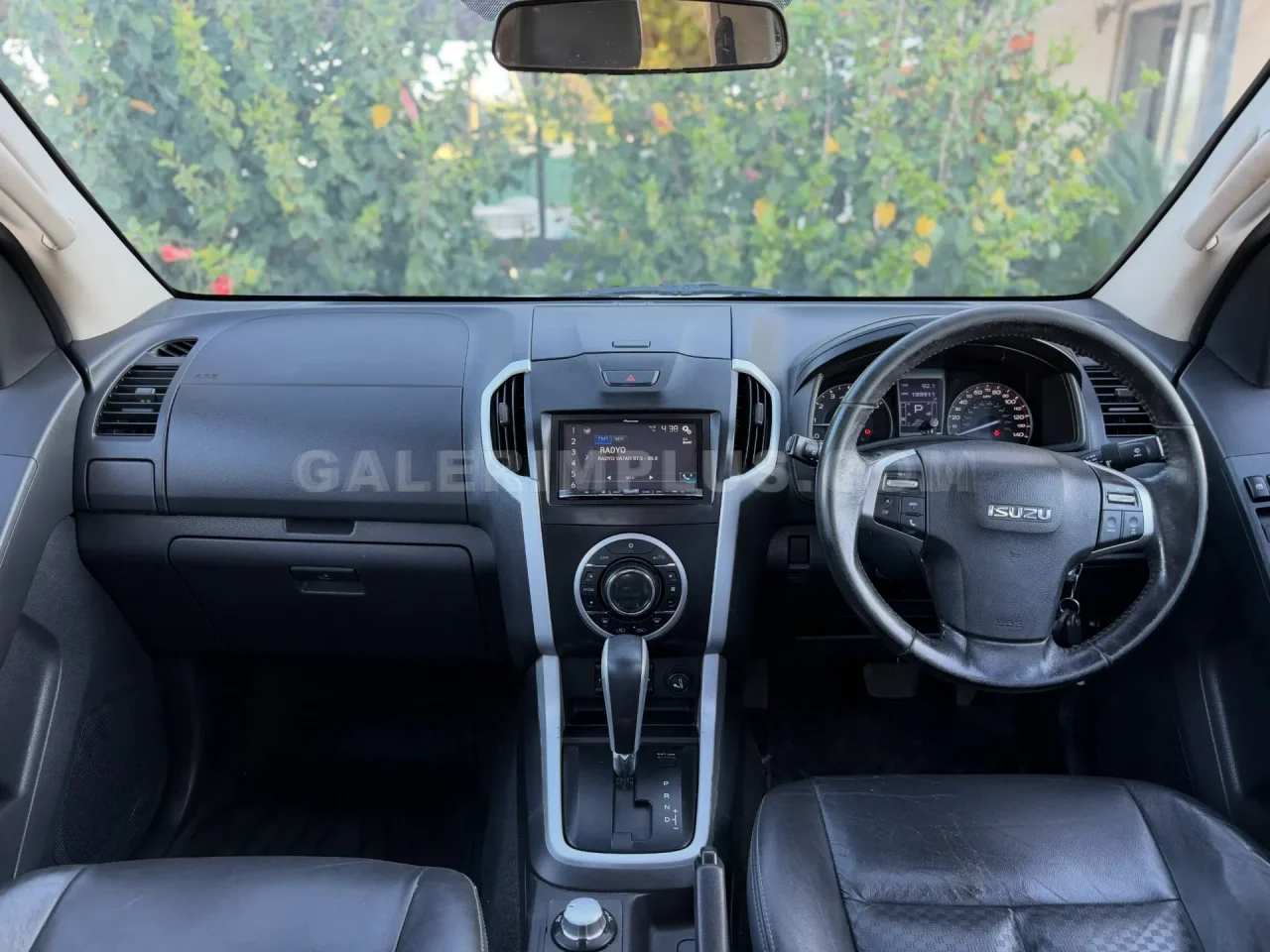 2026 Isuzu D-Max Lefke Satılık İkinci El | GalerimPlus - Thumbnail 3