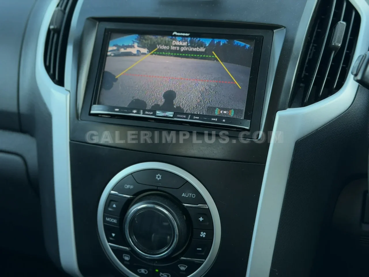 2026 Isuzu D-Max Lefke Satılık İkinci El | GalerimPlus - Thumbnail 4