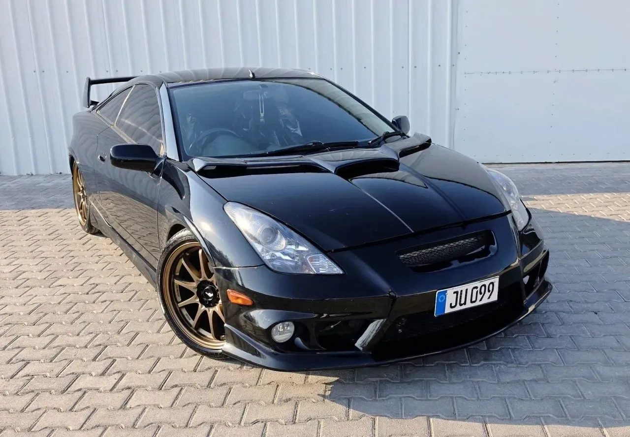 2005 Toyota Celica 1.8 Lefkoşa Satılık İkinci El | GalerimPlus - Fotoğraf 1