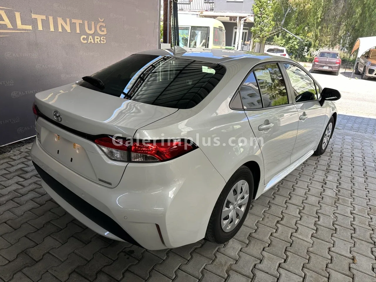 2024 Toyota Corolla 1.5 Lefke Satılık İkinci El | GalerimPlus - Thumbnail 3