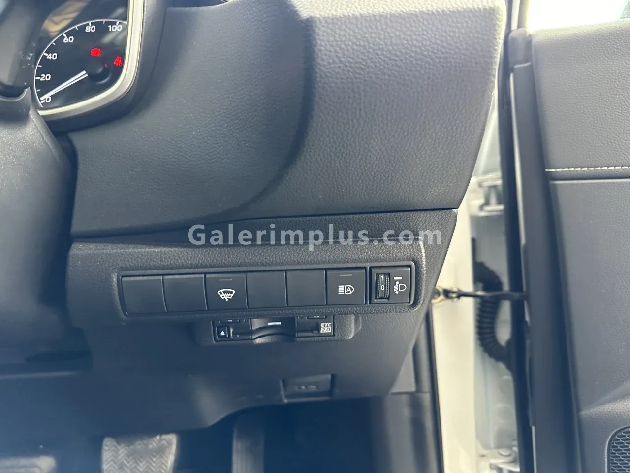 2024 Toyota Corolla 1.5 Lefke Satılık İkinci El | GalerimPlus - Thumbnail 5