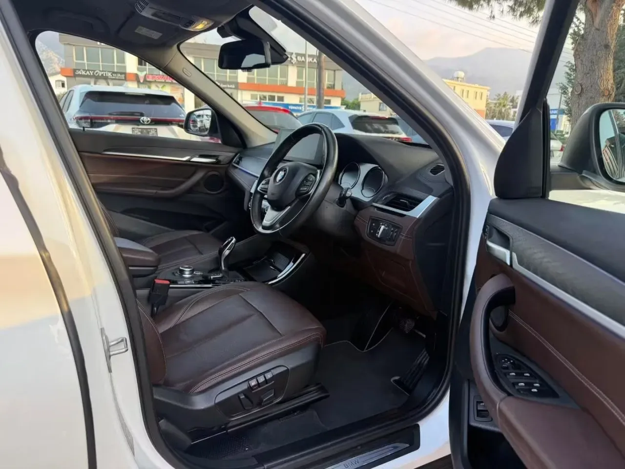 2022 BMW X1 18d xDrive Girne Satılık İkinci El | GalerimPlus - Thumbnail 7