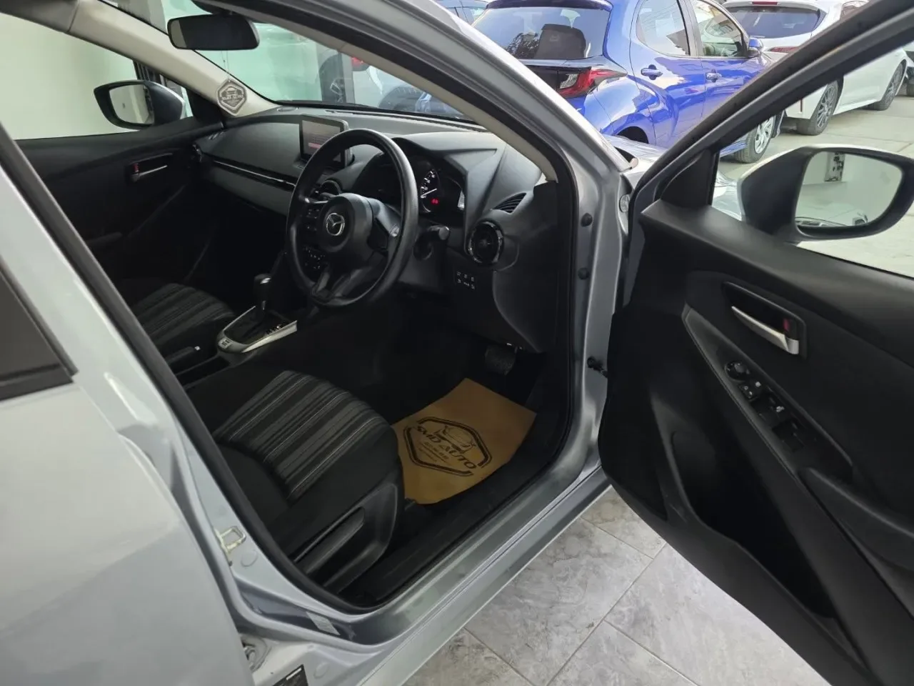 2021 Mazda Mazda 2 1.5 Sky-G Lefkoşa Satılık İkinci El | GalerimPlus - Thumbnail 6