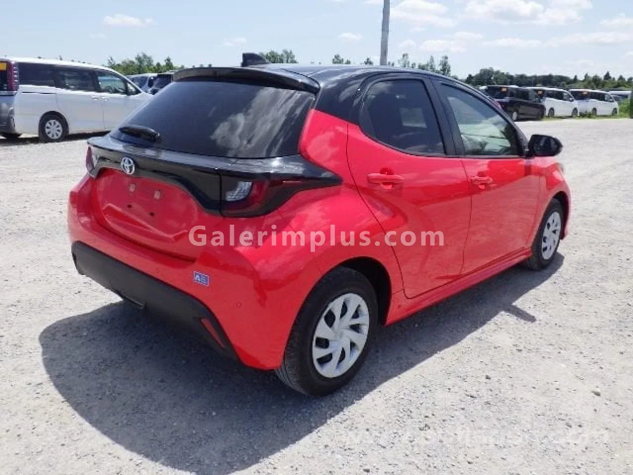 2022 Model Otomatik Toyota Yaris 1.0 Lefkoşa Satılık İkinci El | GalerimPlus - Thumbnail 5