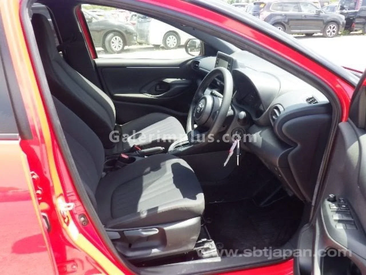 2022 Model Otomatik Toyota Yaris 1.0 Lefkoşa Satılık İkinci El | GalerimPlus - Thumbnail 8