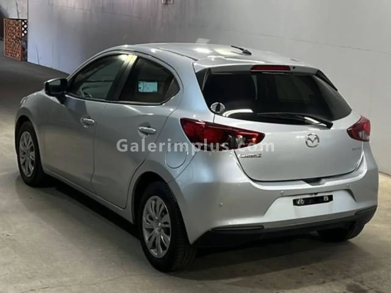 2022 Mazda Mazda 2 1.5 Skyactiv-G Gazimağusa Satılık İkinci El | GalerimPlus - Thumbnail 3