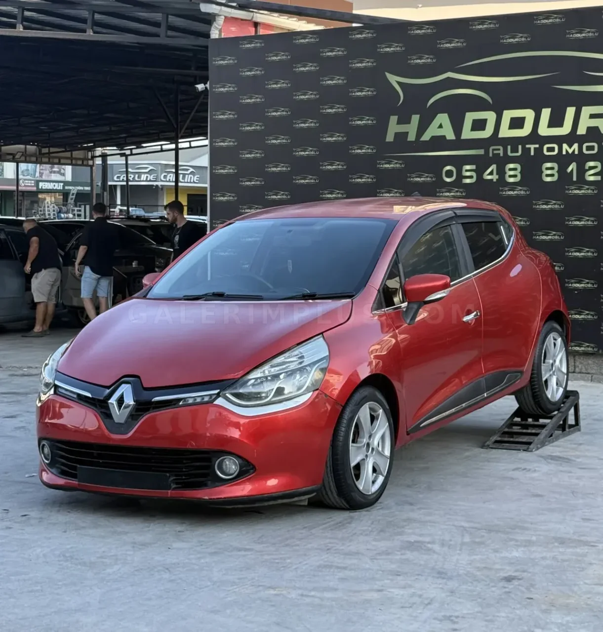 2014 Model Otomatik Renault Clio 1.6 Lefkoşa Satılık İkinci El | GalerimPlus - Thumbnail 3