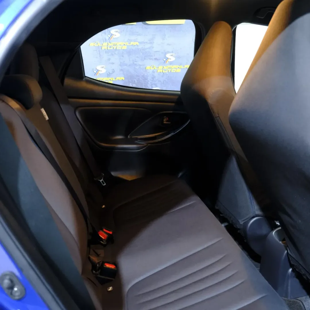 2021 Toyota Yaris 1.5 Hybrid Güzelyurt Satılık İkinci El | GalerimPlus - Thumbnail 7
