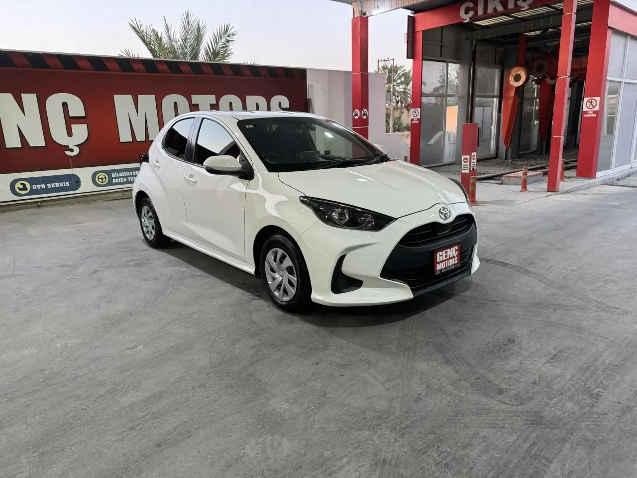 2021 Toyota Yaris 1.5 Gazimağusa Satılık İkinci El | GalerimPlus - Fotoğraf 1