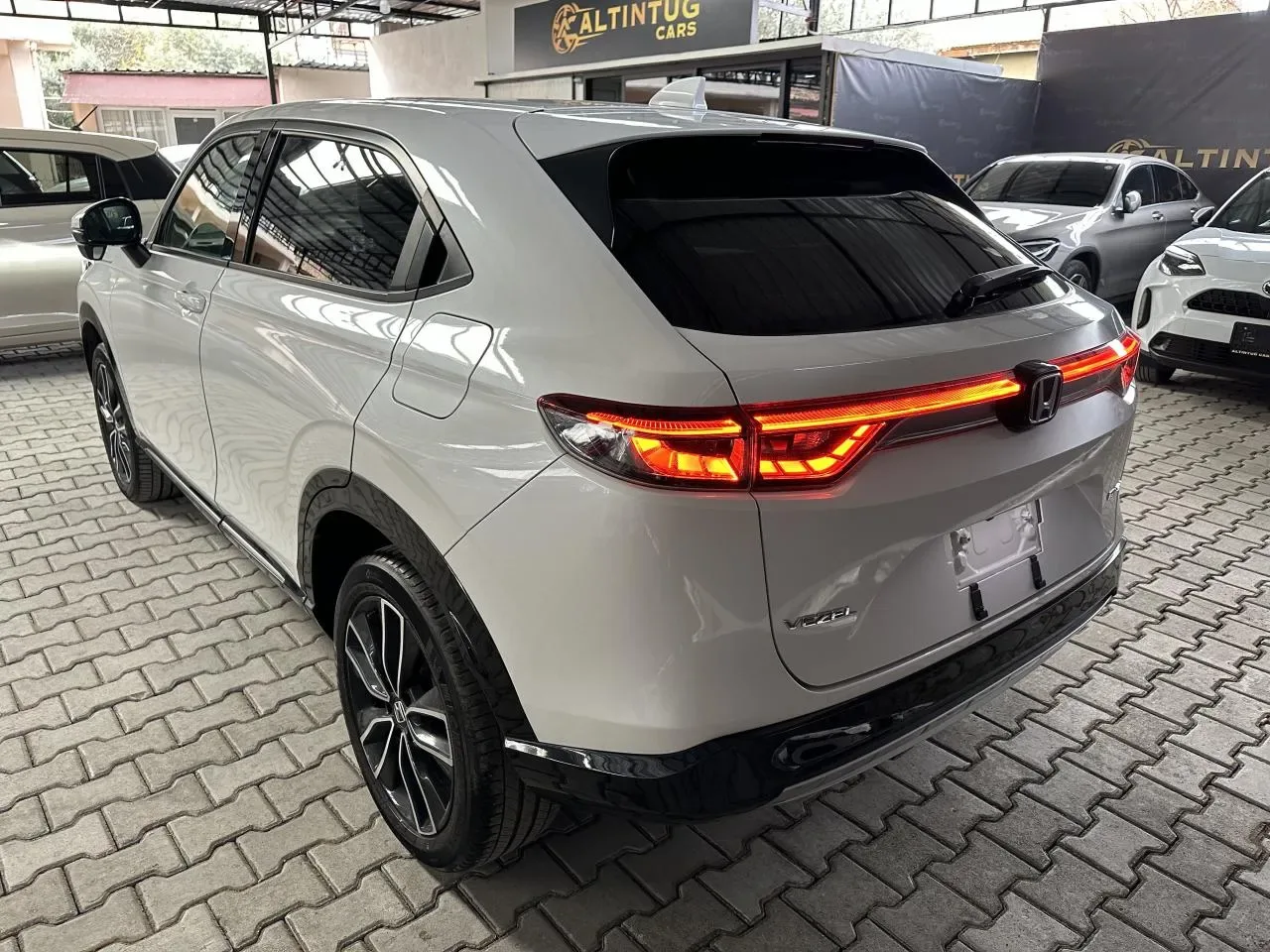 2022 Honda Vezel 1.5 i-VTEC Hybrid Automatic Z 1.5 i-VTEC Hybrid Automatic Lefke Satılık İkinci El | GalerimPlus - Thumbnail 3