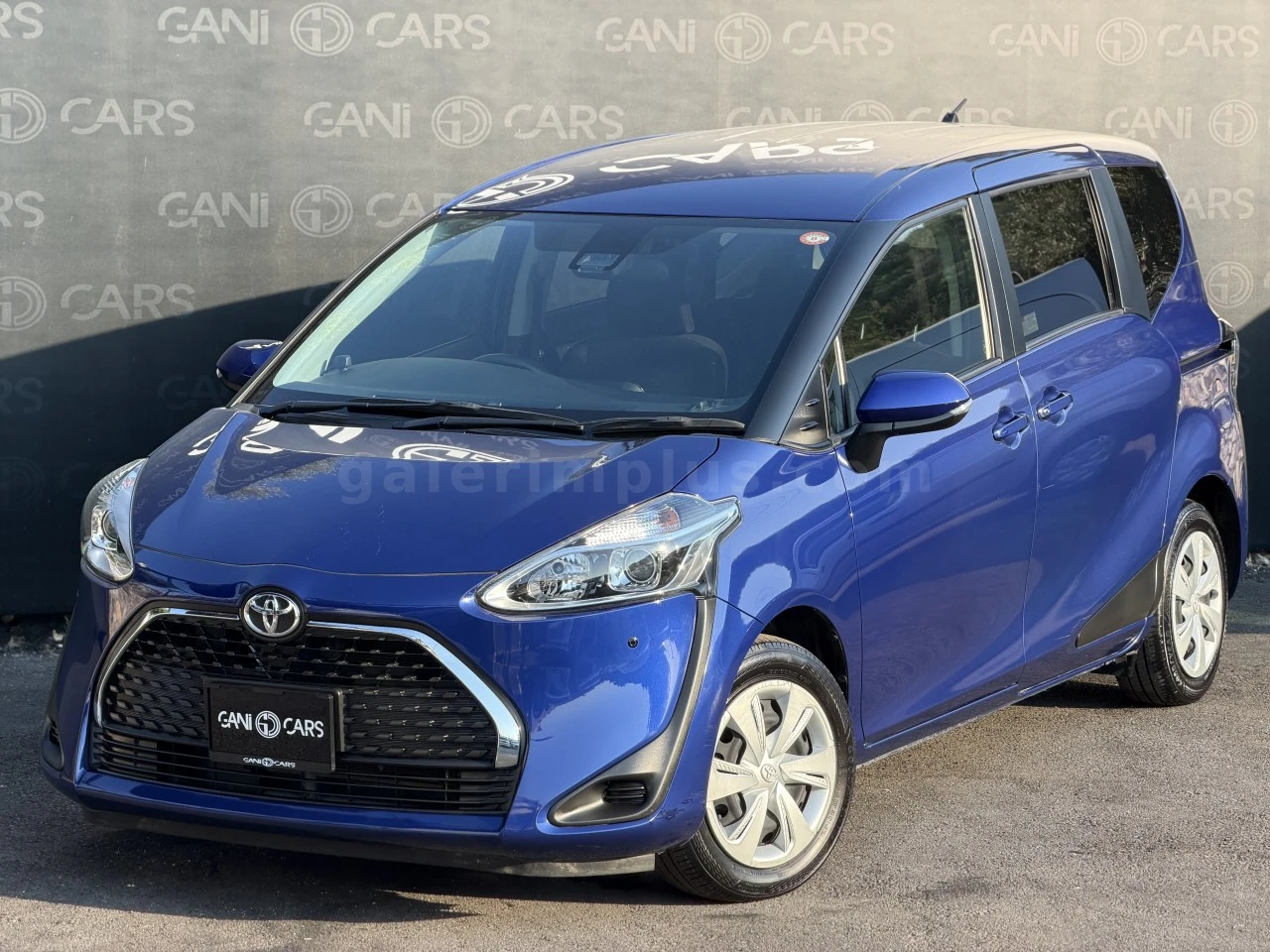 2022 Toyota Sienta Girne Satılık İkinci El | GalerimPlus - Thumbnail 7