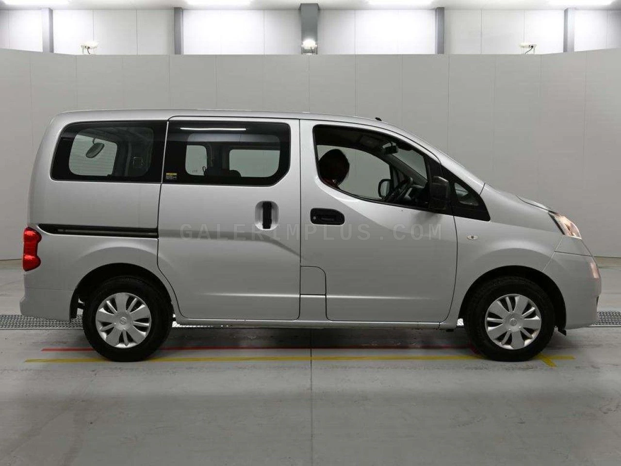 2022 Model Otomatik Nissan NV200 Lefkoşa Satılık İkinci El | GalerimPlus - Thumbnail 6