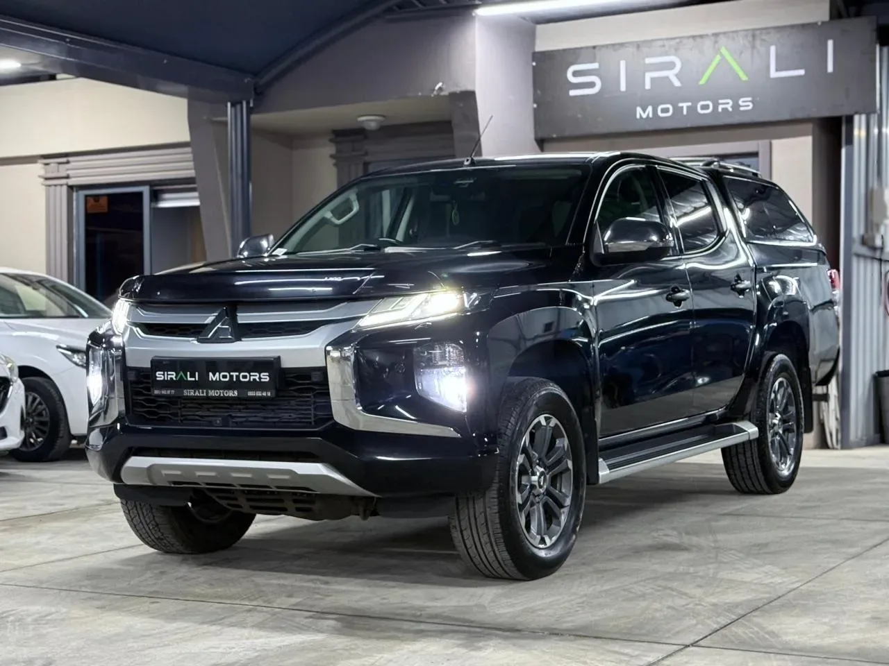 2021 Mitsubishi L 200 4x4 Gazimağusa Satılık İkinci El | GalerimPlus - Thumbnail 4