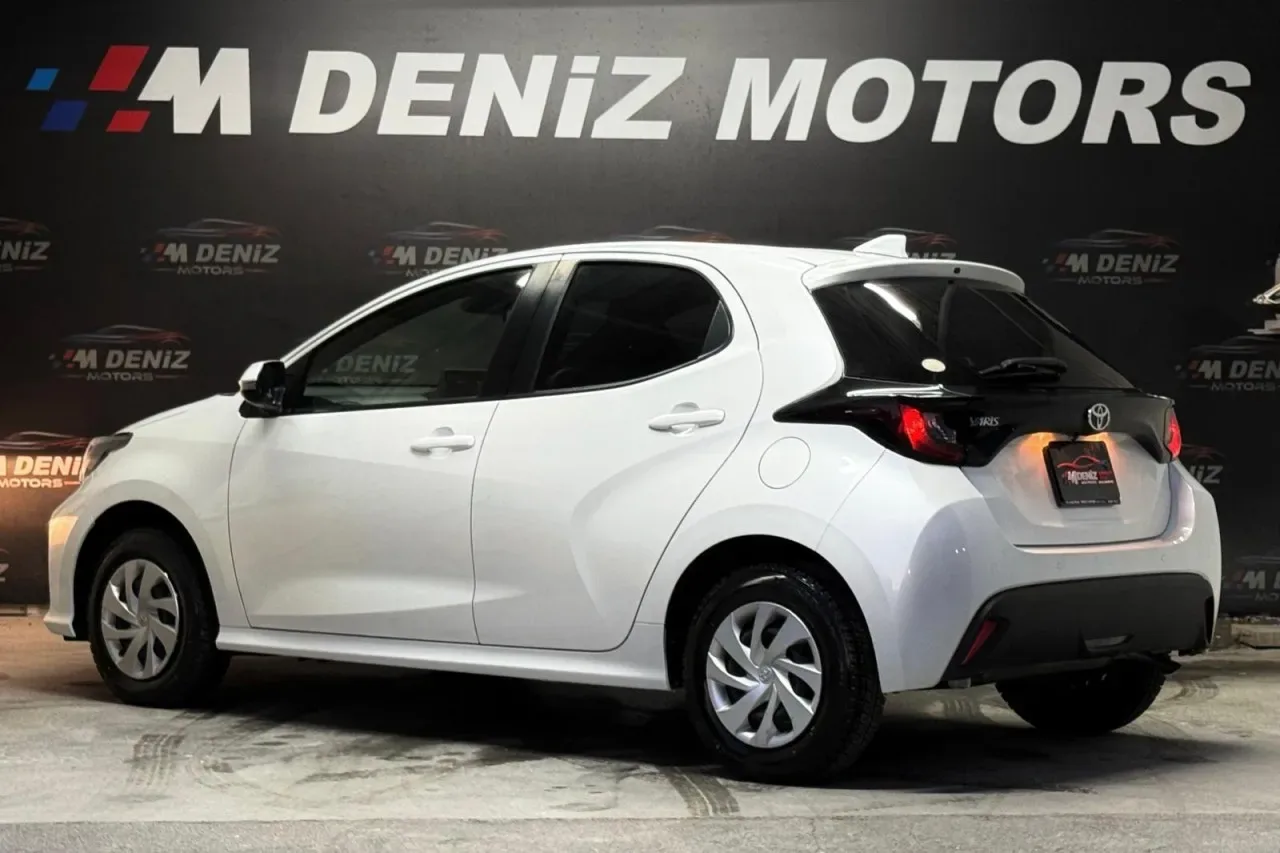 2024 Toyota Yaris 1.5 Lefkoşa Satılık İkinci El | GalerimPlus - Thumbnail 3