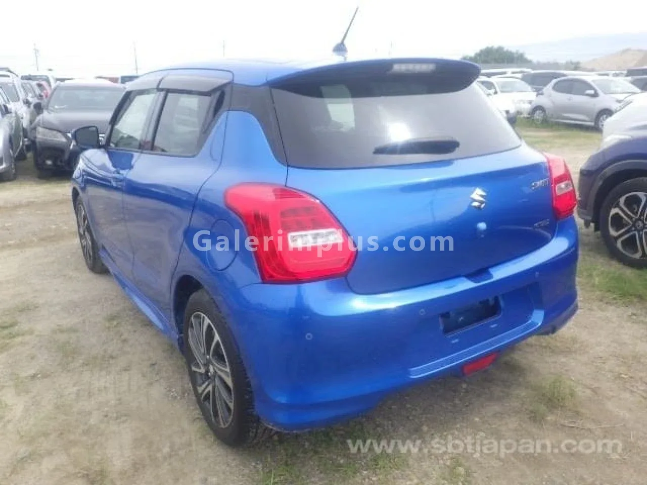 2022 Model Otomatik Suzuki Swift 1.2 Hybrid Lefkoşa Satılık İkinci El | GalerimPlus - Thumbnail 4