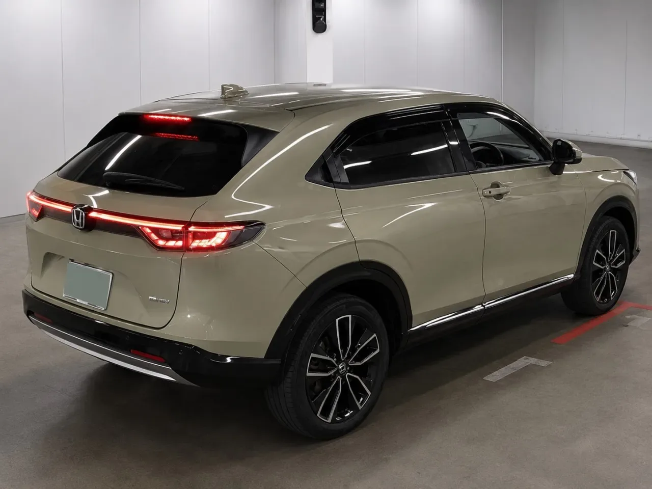 2022 Honda Vezel 1.5 i-VTEC Hybrid Automatic Lefkoşa Satılık İkinci El | GalerimPlus - Thumbnail 4