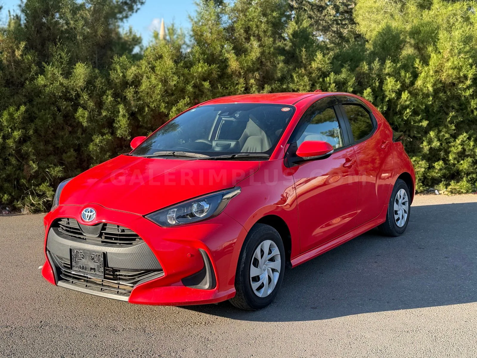 2021 Toyota Yaris 1.5 Hybrid - Fotoğraf 1