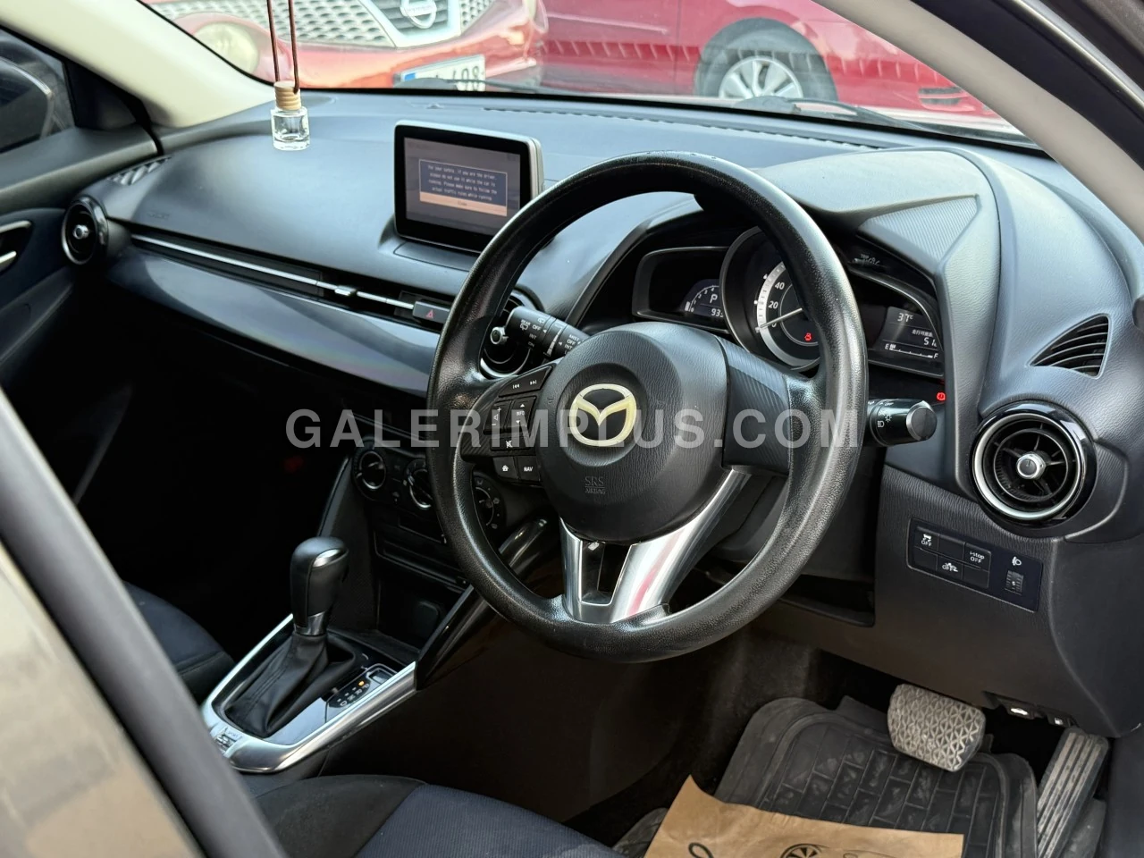 2017 Model Otomatik Mazda Demio 1.3i Lefkoşa Satılık İkinci El | GalerimPlus - Thumbnail 5