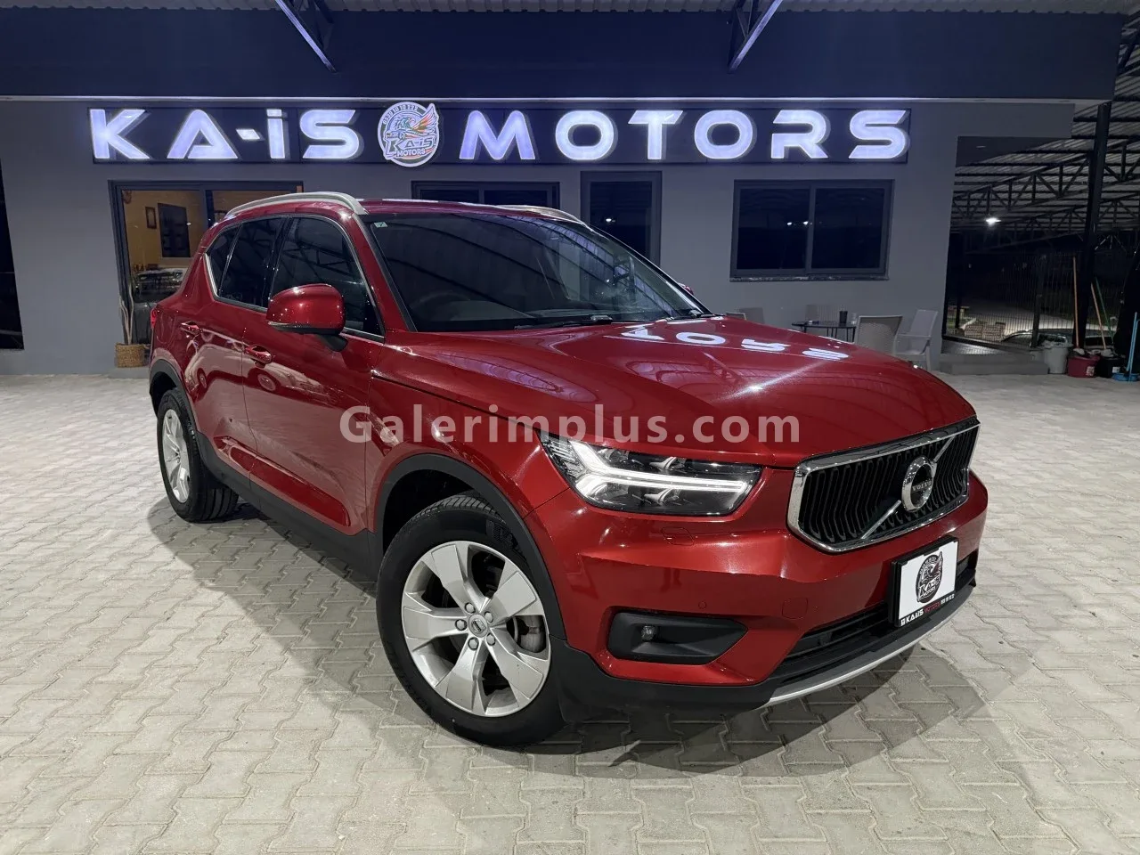 2021 Model Otomatik Volvo XC40 2.0 B4 Gazimağusa Satılık İkinci El | GalerimPlus - Fotoğraf 1