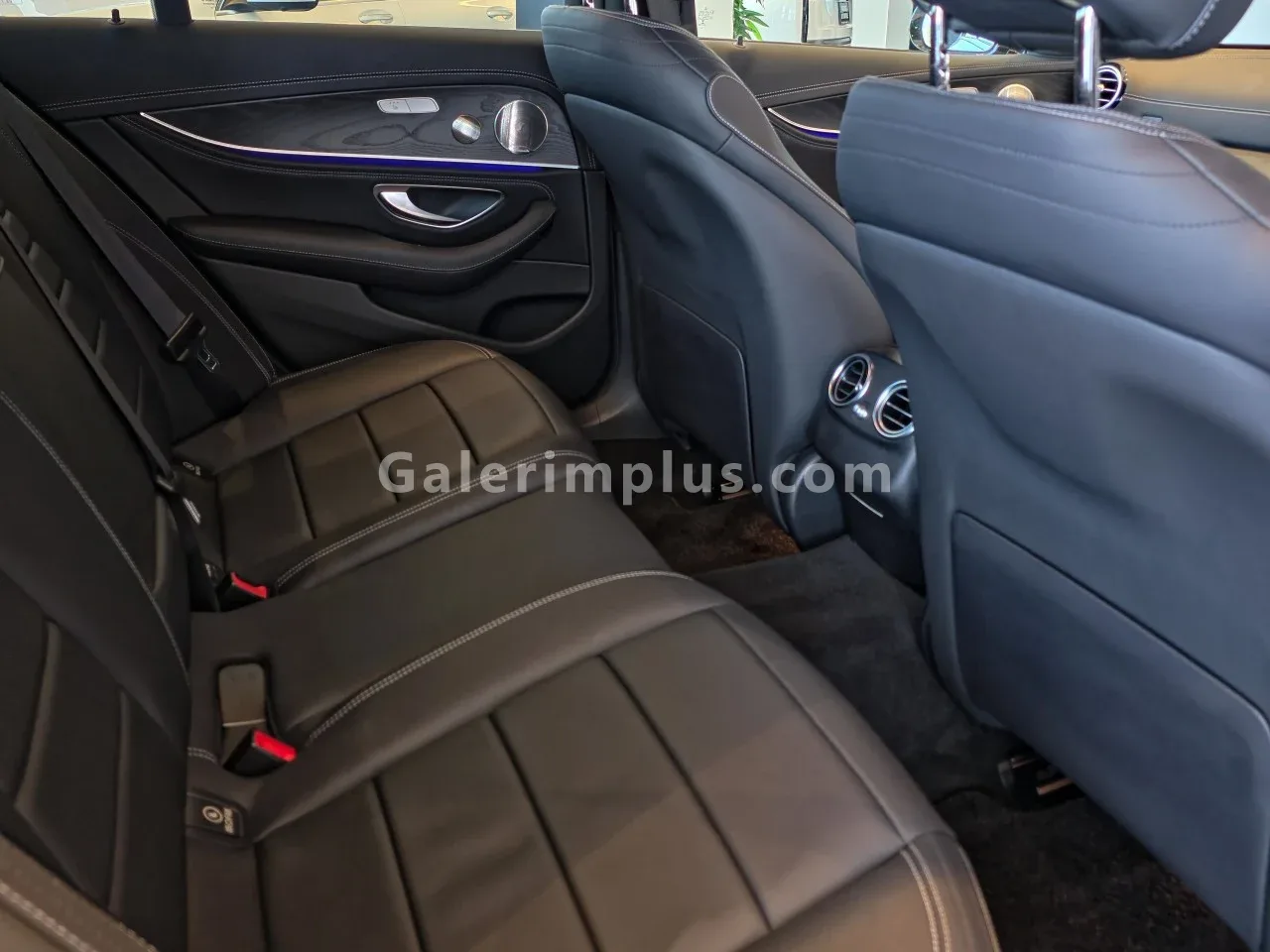 2021 Mercedes-Benz E Serisi E 220d E 220d Gazimağusa Satılık İkinci El | GalerimPlus - Thumbnail 8