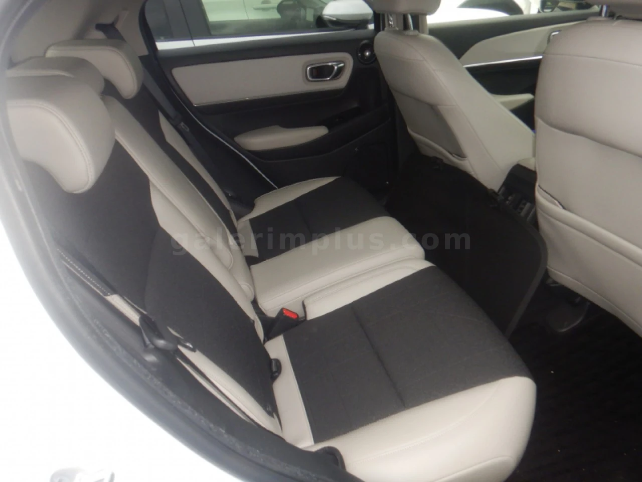 2024 Honda Vezel G.Mağusa Satılık İkinci El | GalerimPlus - Thumbnail 6