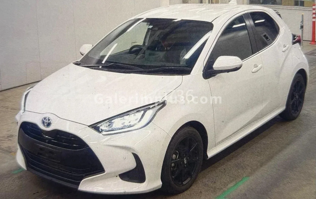 2023 Toyota Yaris 1.5 Hybrid Lefkoşa Satılık İkinci El | GalerimPlus - Thumbnail 2