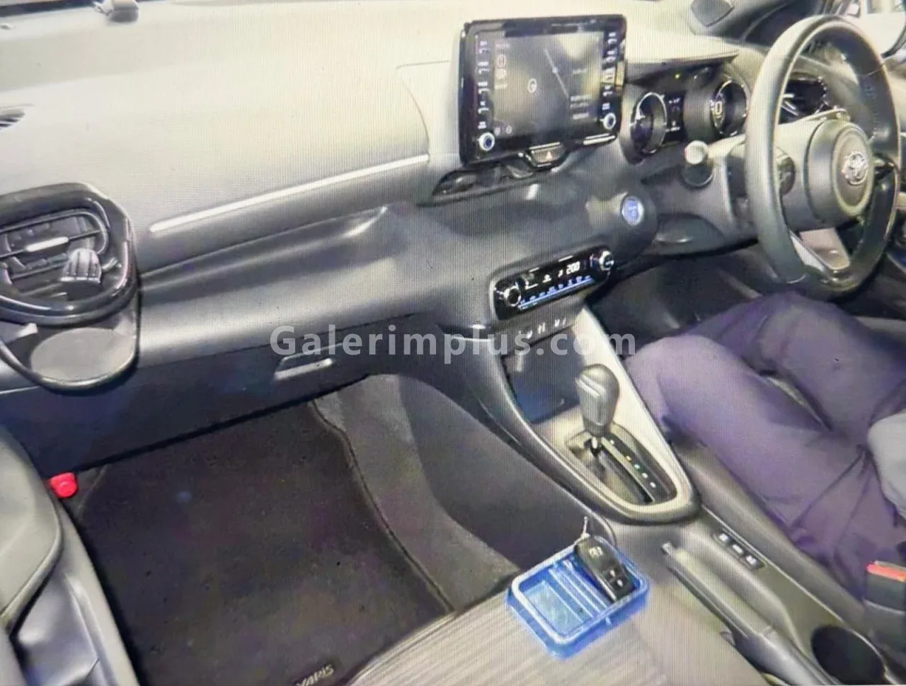 2023 Toyota Yaris 1.5 Hybrid Lefkoşa Satılık İkinci El | GalerimPlus - Thumbnail 5