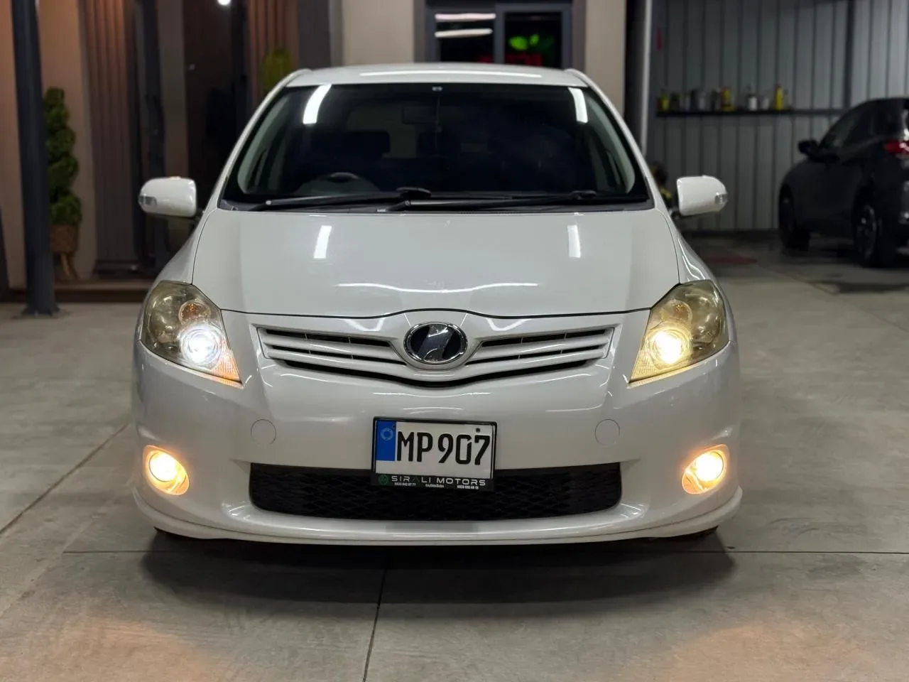 2010 Toyota Auris 1.5 Gazimağusa Satılık İkinci El | GalerimPlus - Thumbnail 2
