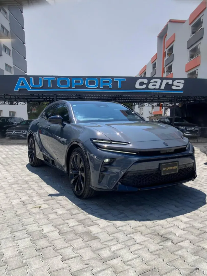 2024 Toyota Crown Sport 2.5 Hybrid Gazimağusa Satılık İkinci El | GalerimPlus - Fotoğraf 1