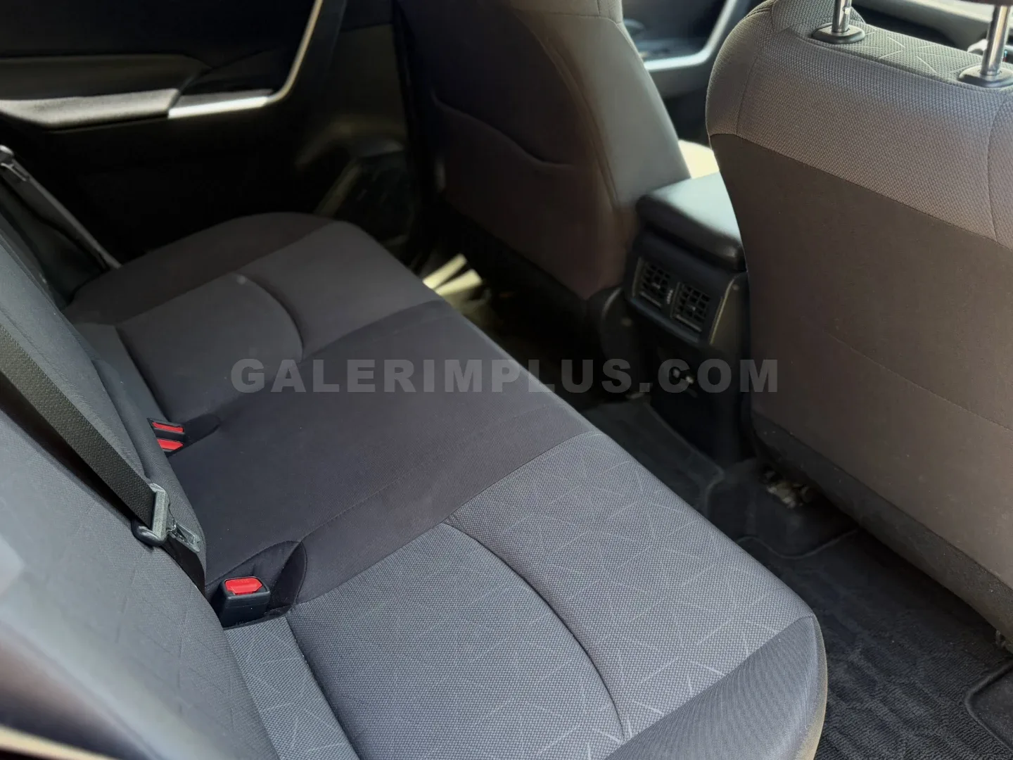 2021 Toyota RAV4 2.5 Hybrid 2.5 Hybrid Lefke Satılık İkinci El | GalerimPlus - Thumbnail 8