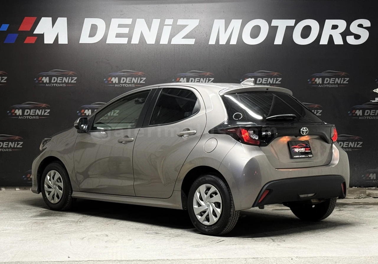 2022 Toyota Yaris Lefkoşa Satılık İkinci El | GalerimPlus - Thumbnail 4