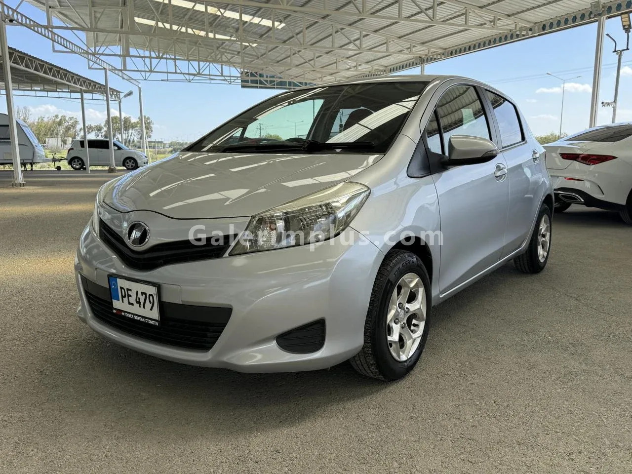 2012 Model Otomatik Toyota Vitz 1.3 Lefkoşa Satılık İkinci El | GalerimPlus - Thumbnail 7