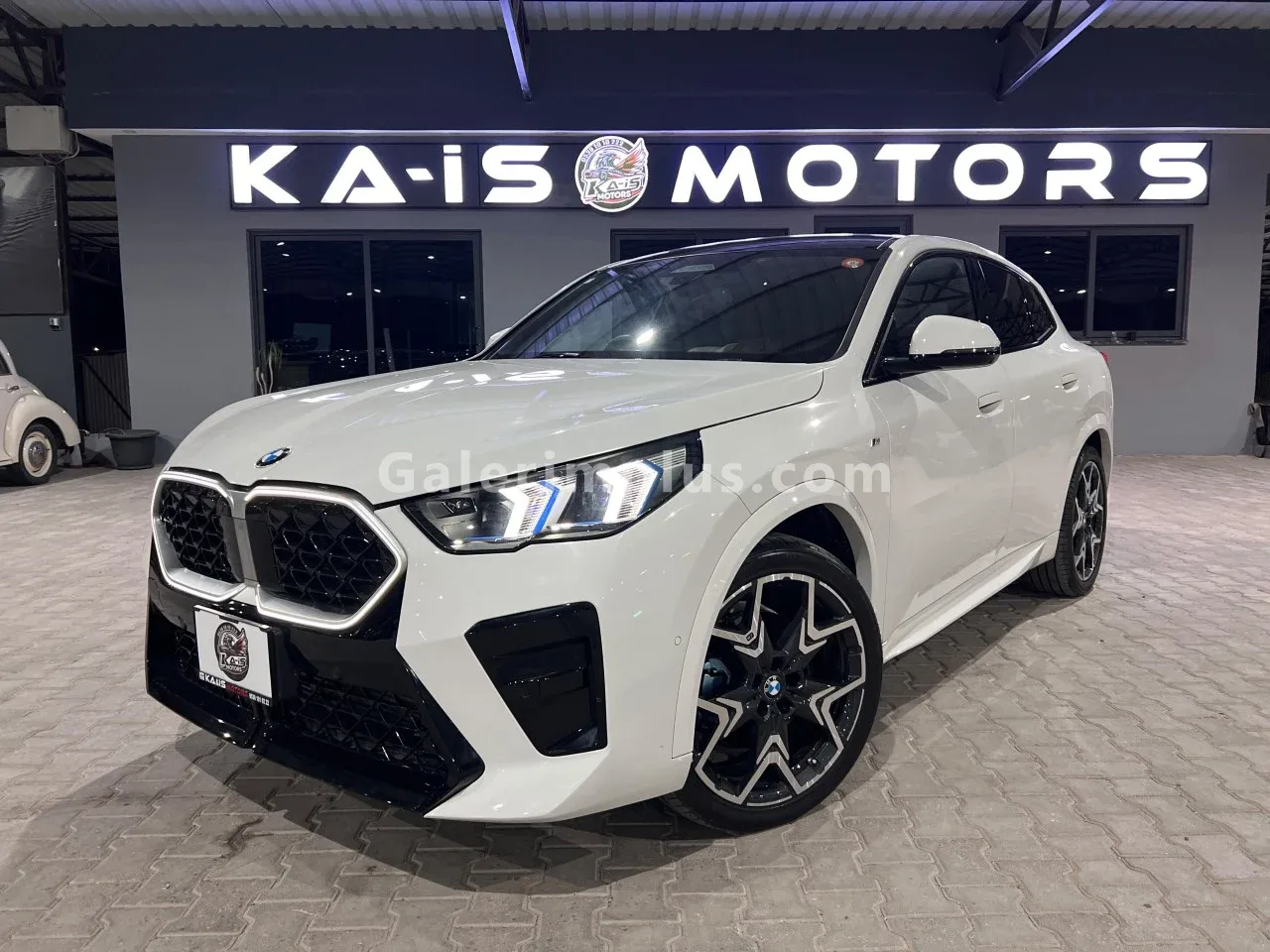 2024 Model Otomatik BMW X2 20i xDrive M Gazimağusa Satılık İkinci El | GalerimPlus - Thumbnail 3
