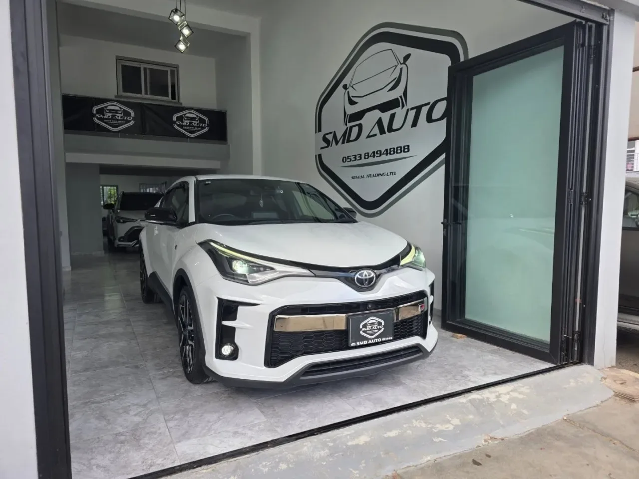 2022 Toyota C-HR 1.8 Hybrid Lefkoşa Satılık İkinci El | GalerimPlus - Fotoğraf 1