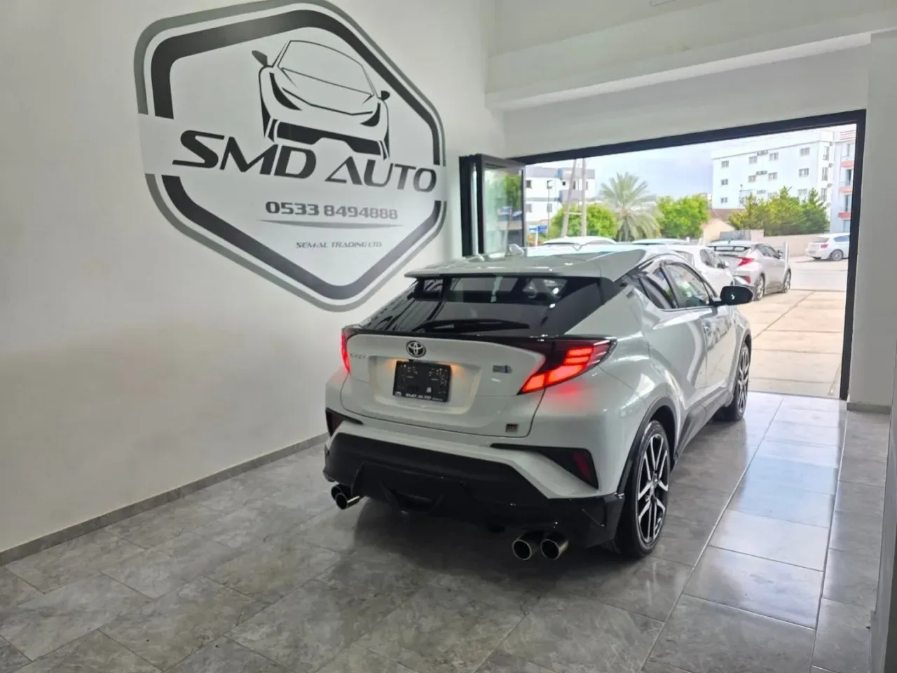 2022 Toyota C-HR 1.8 Hybrid Lefkoşa Satılık İkinci El | GalerimPlus - Thumbnail 4