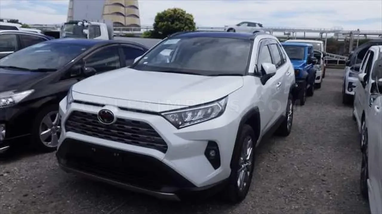 2023 Toyota RAV4 2.0 Gazimağusa Satılık İkinci El | GalerimPlus - Thumbnail 3