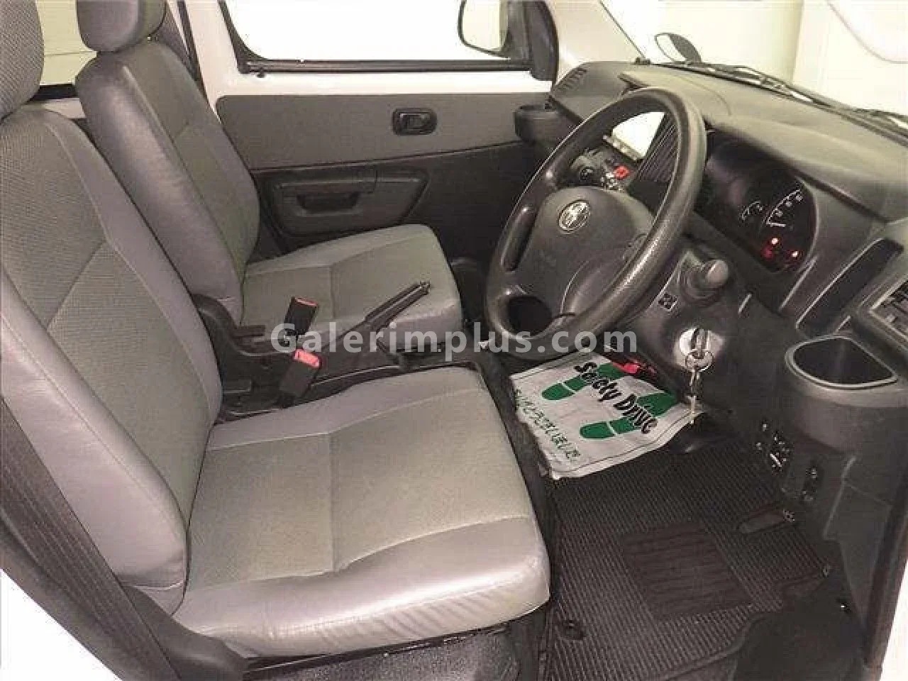 2022 Toyota Townace Gazimağusa Satılık İkinci El | GalerimPlus - Thumbnail 3