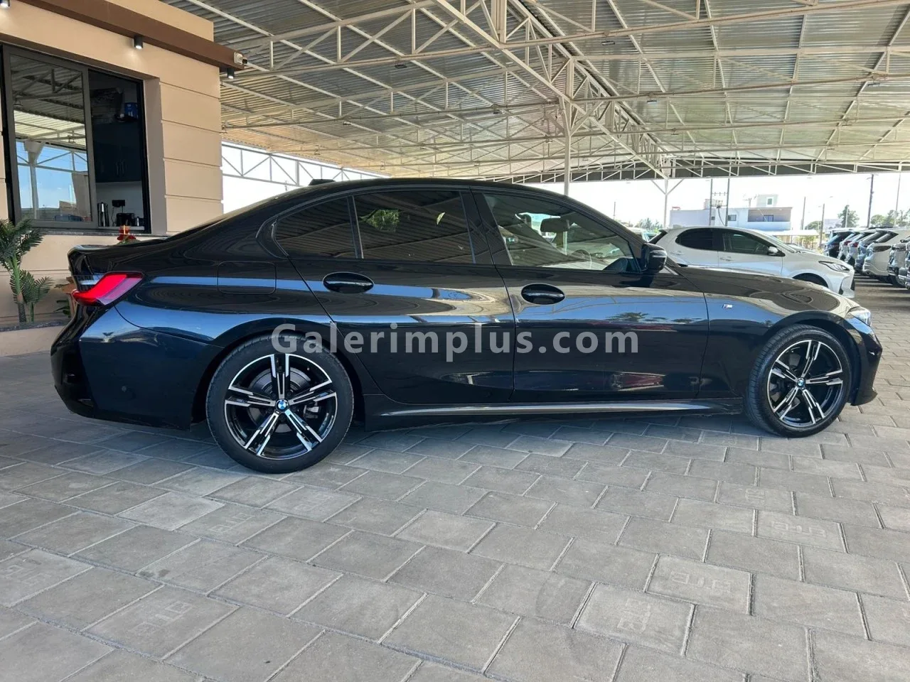 2024 Model Otomatik BMW 3 Serisi 320i Gazimağusa Satılık İkinci El | GalerimPlus - Thumbnail 6