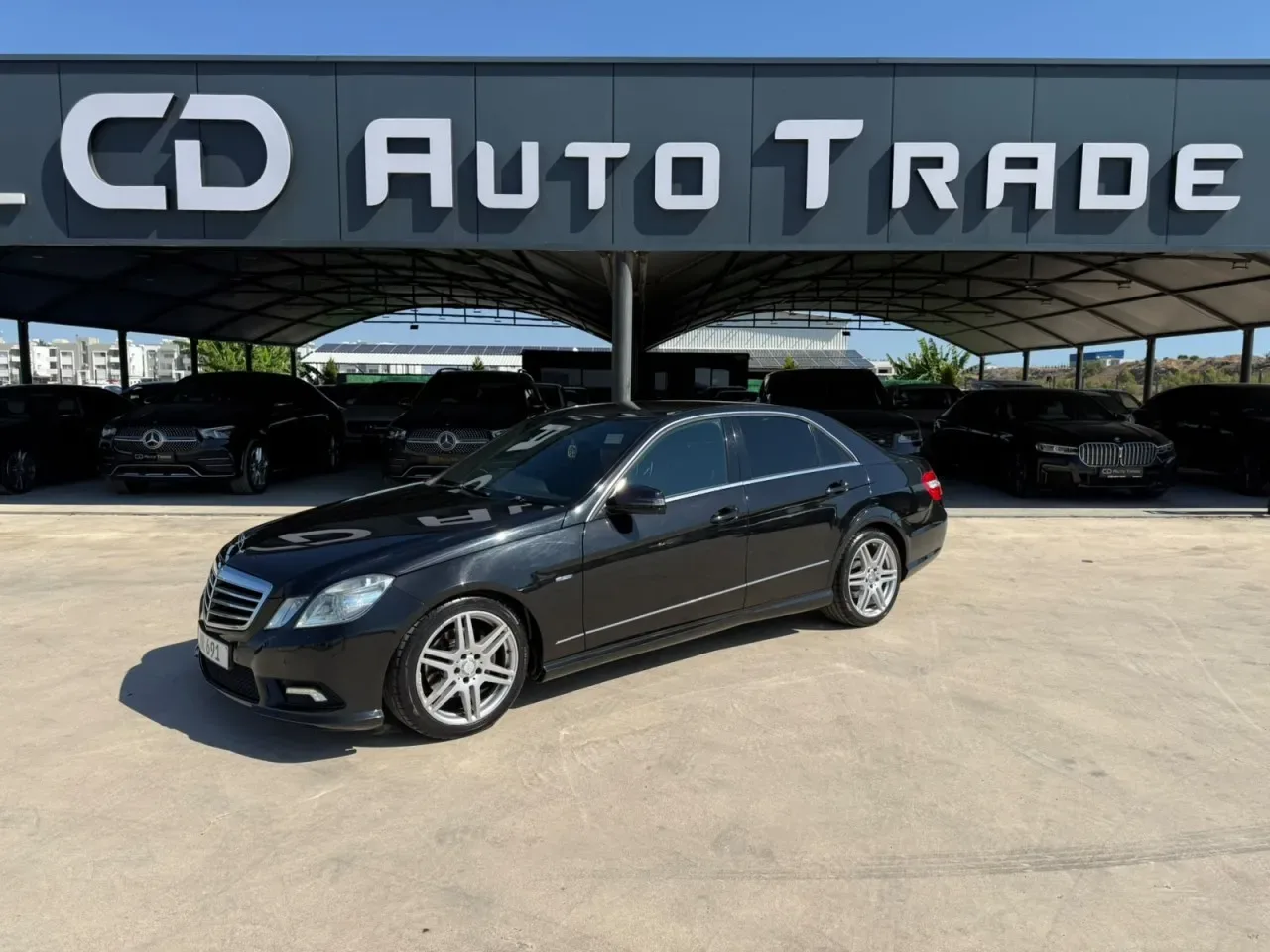 2011 Mercedes-Benz E Serisi E 220 d Gazimağusa Satılık İkinci El | GalerimPlus - Fotoğraf 1